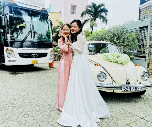 Xe Hoa Con Bọ Cổ Điển - và họ nhà gái - xehoacuoi